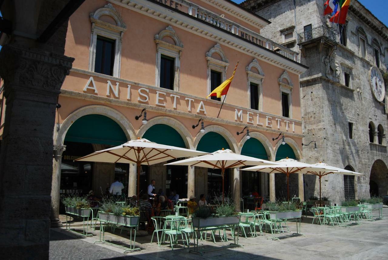 A Casa Di Lola Bed & Breakfast Ascoli Piceno Exterior photo